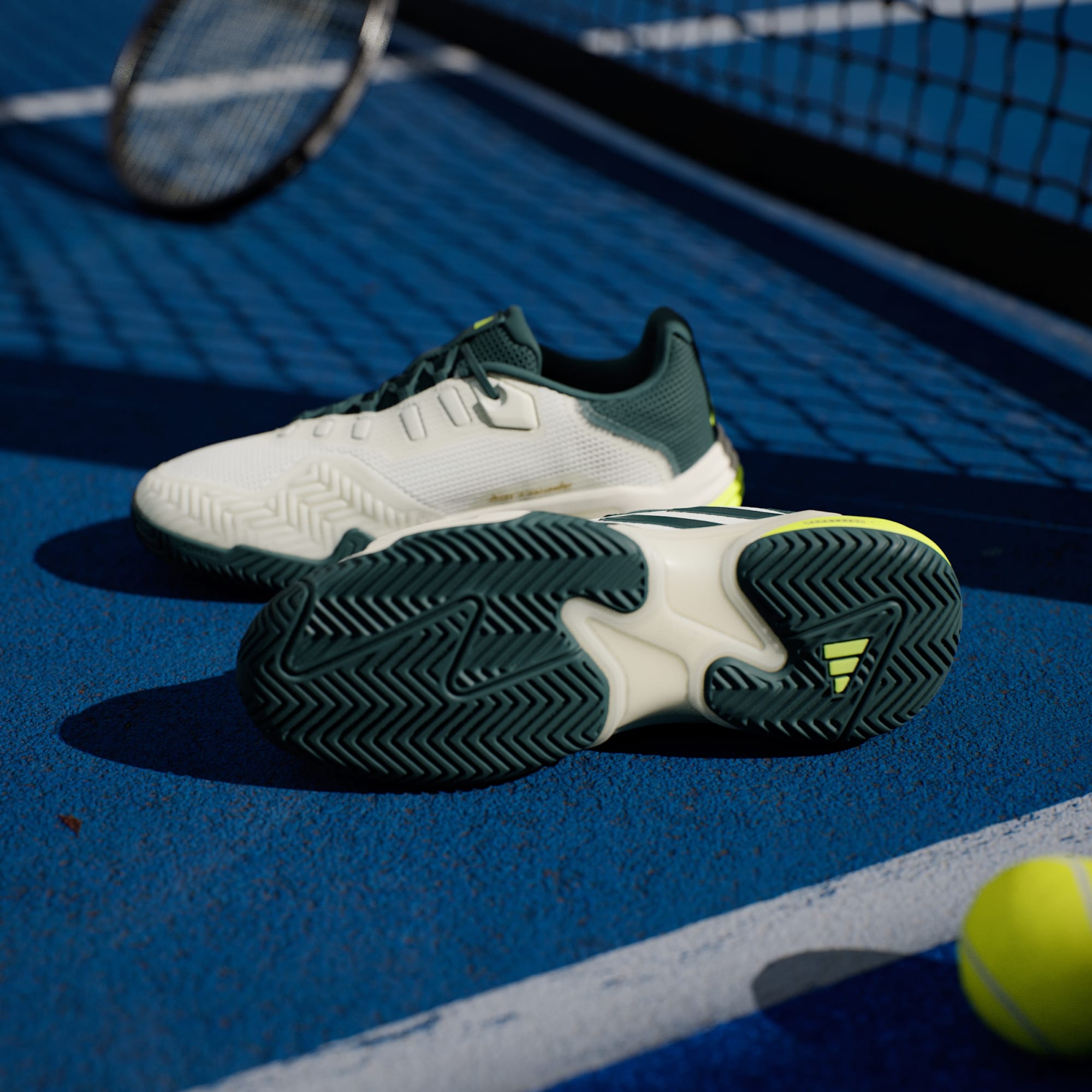 Barricade 13 Clay