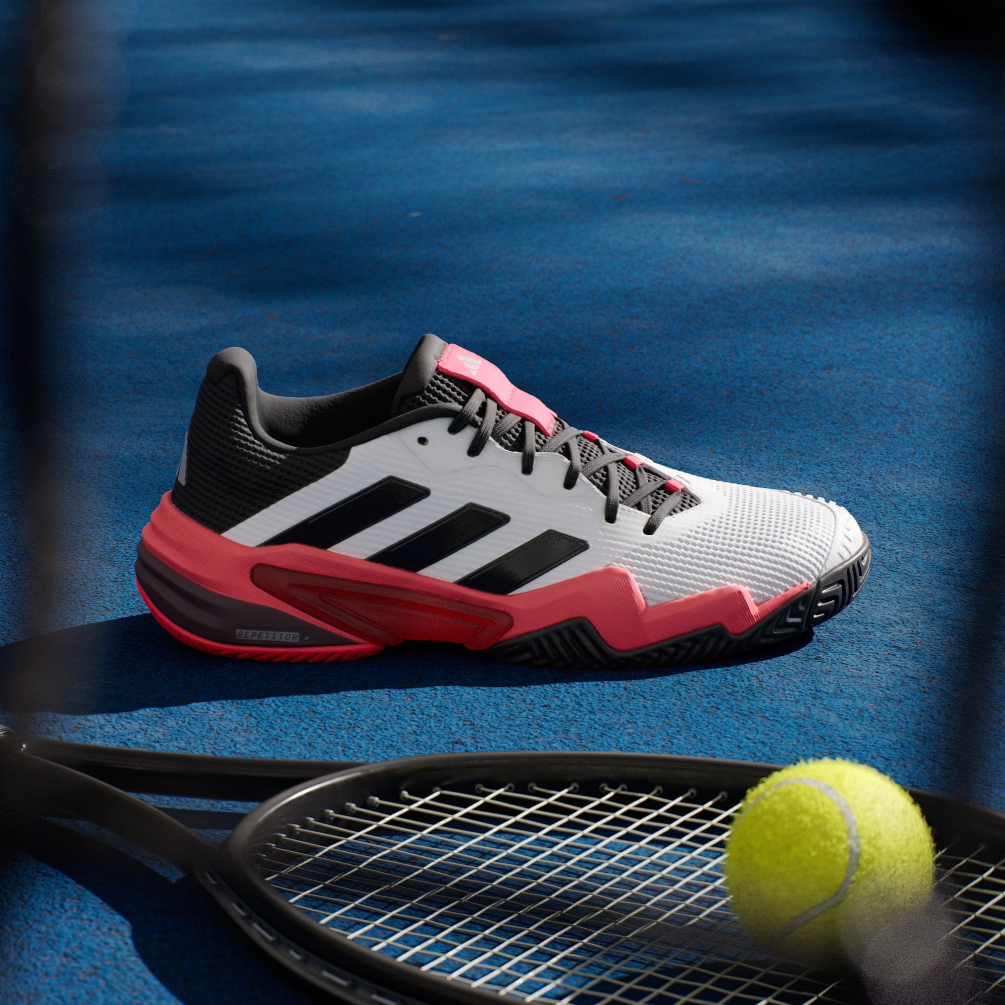 Barricade 13 Clay